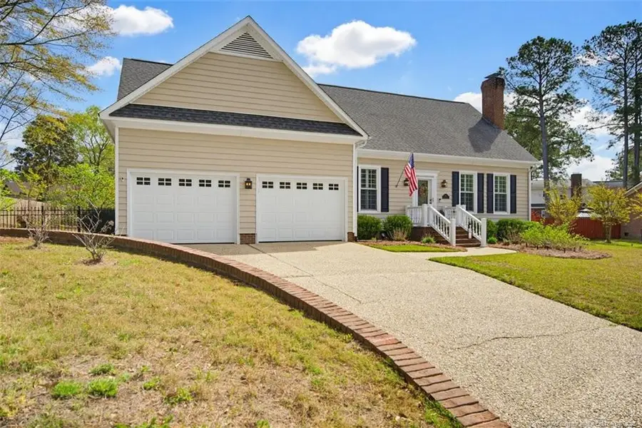 605 Longwood Place, Fayetteville, NC 28314 - #2