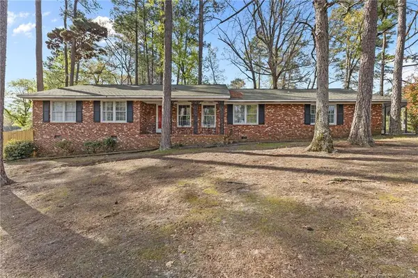2125 Forest Hills Drive, Fayetteville, NC 28303