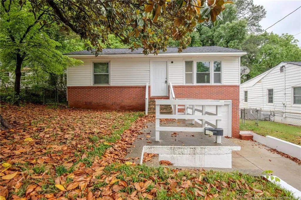 311 Stuart Avenue, Fayetteville, NC 28301 - #1