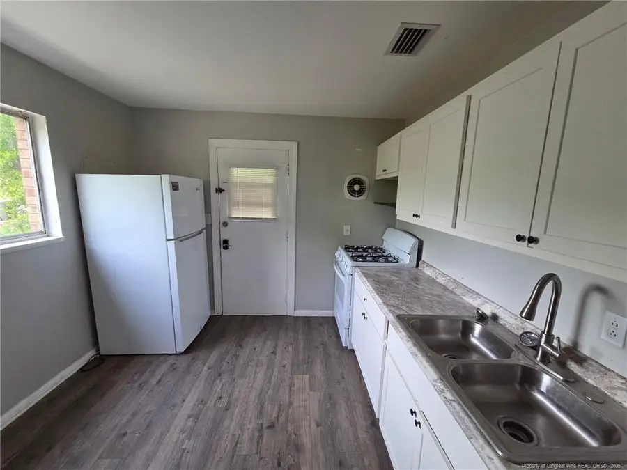 424 Bryan Street, Fayetteville, NC 28305 - #3