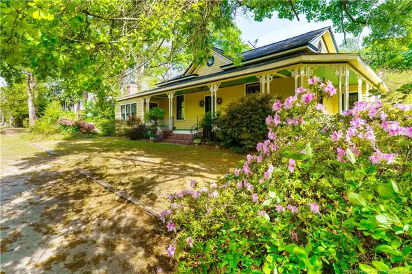 524 Carthage Street, Cameron, NC 28326