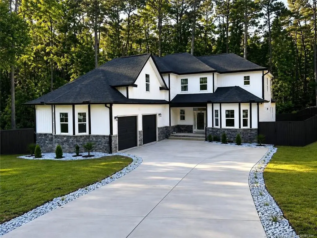 995 E Central Avenue, Raeford, NC 28376 - #1