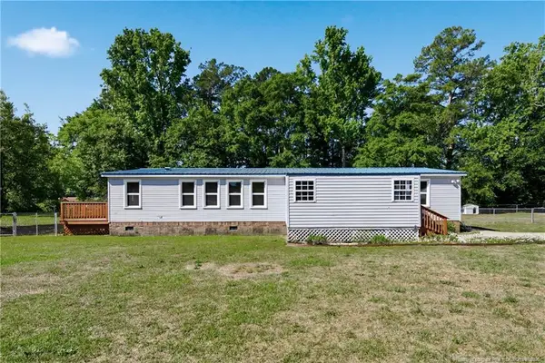 128 & 124 Skip A Rock Lane, Hope Mills, NC 28348