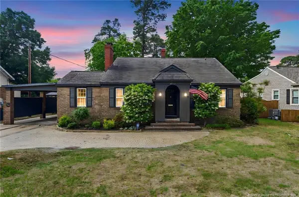 2009 Morganton Road, Fayetteville, NC 28305