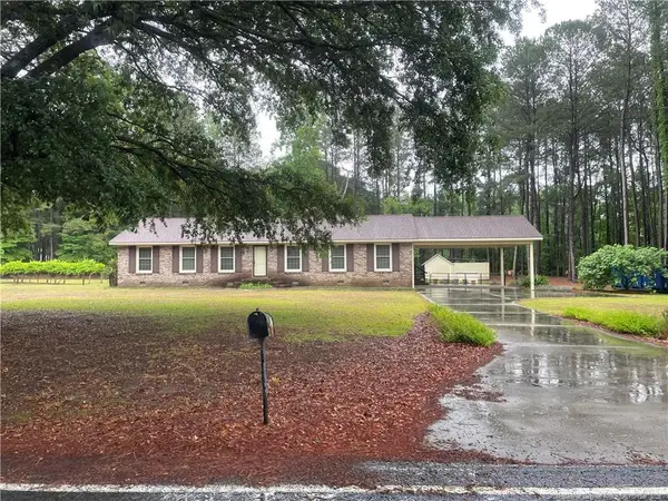 209 Sunset Park Road, Bladenboro, NC 28320