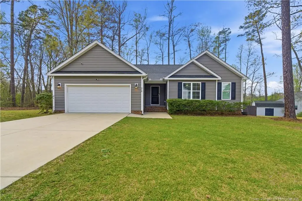 318 Coleridge Drive, Dunn, NC 28334 - #1