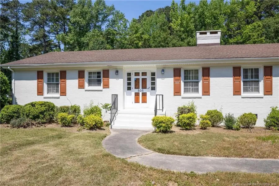 505 Lafayette Street, Clinton, NC 28328 - #2