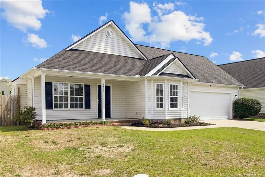 1424 Avoncroft Drive, Fayetteville, NC 28306 - #2