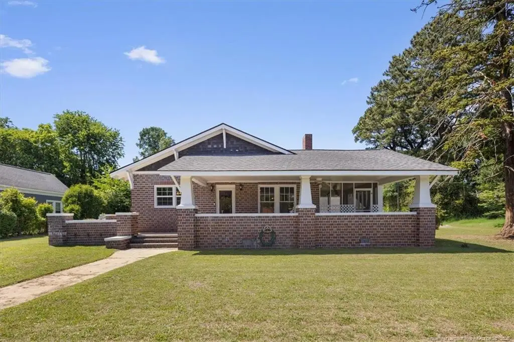 237 N Green Street, Parkton, NC 28371 - #1