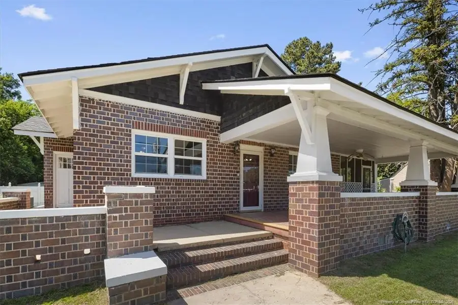 237 N Green Street, Parkton, NC 28371 - #2