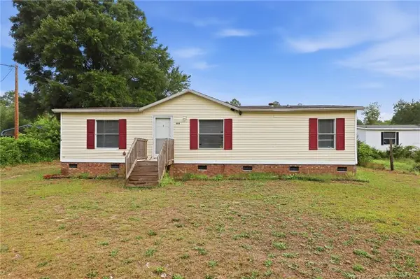 664 Sandy Grove Road, Lumber Bridge, NC 28357