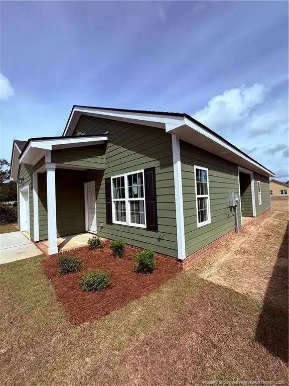 308 Lee Street, Spring Lake, NC 28390 - #2