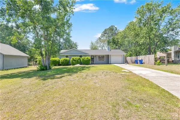 102 Bruce Lane, Spring Lake, NC 28390
