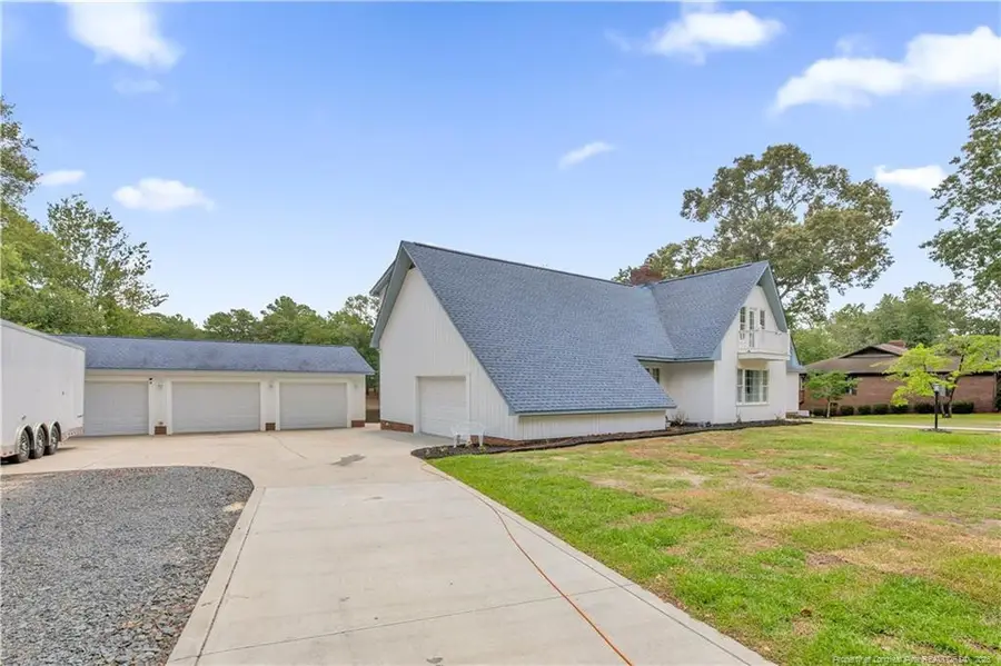 12541 Lakewood Drive, Laurinburg, NC 28352 - #3