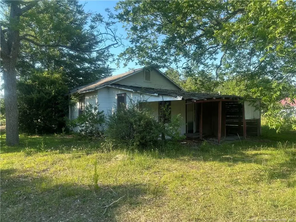 1302 Spring Ave, Spring Lake, NC 28390 - #1