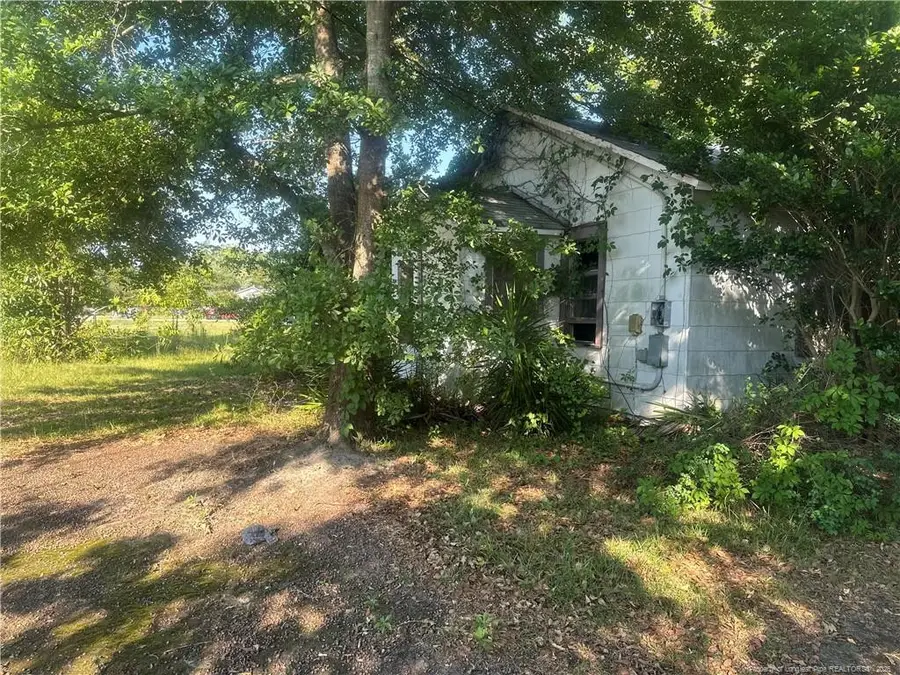1302 Spring Ave, Spring Lake, NC 28390 - #3