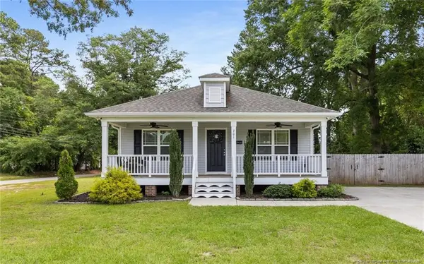 701 E Pearsall Street, Dunn, NC 28334