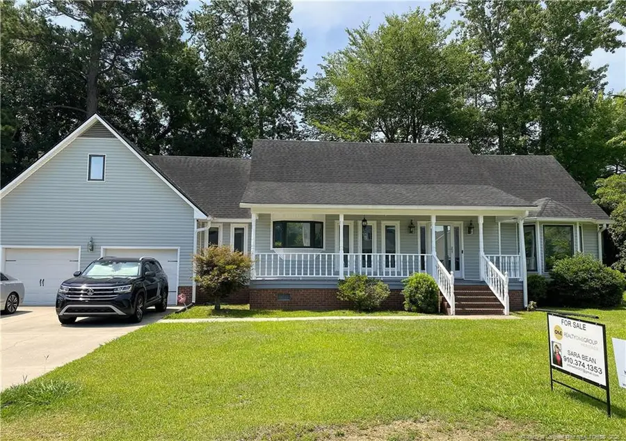 216 Stirling Drive, Lumberton, NC 28358 - #2