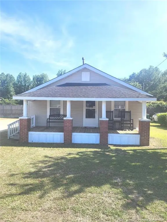 2013 W 5th Street, Lumberton, NC 28358 - #1