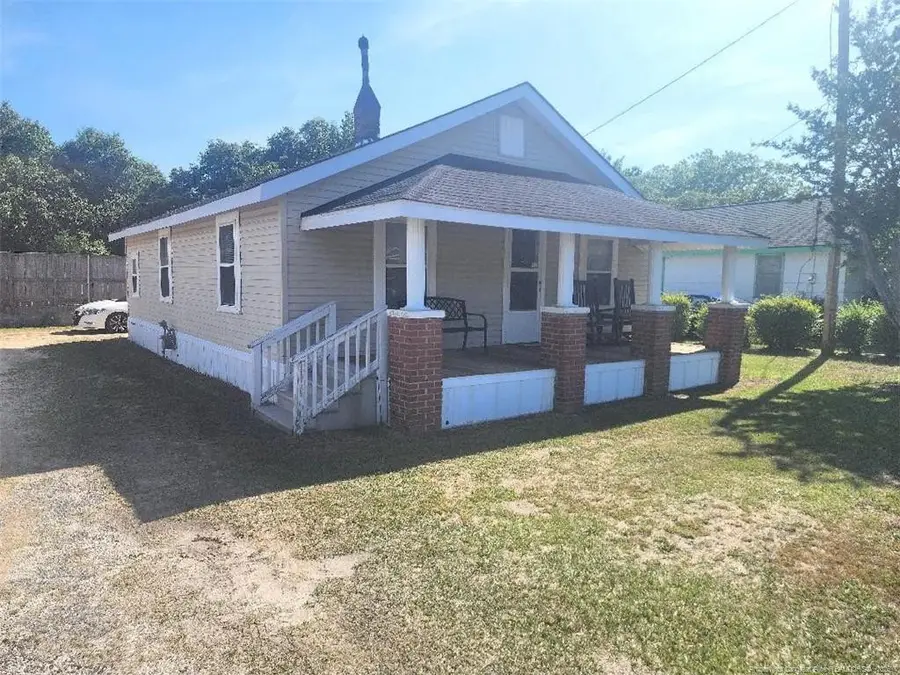 2013 W 5th Street, Lumberton, NC 28358 - #2
