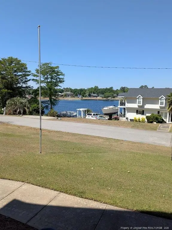 3647 Lakeshore Drive, Hope Mills, NC 28348 - #3