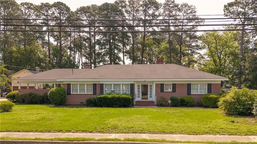 501 N Main Street, Salemburg, NC 28385 - #2
