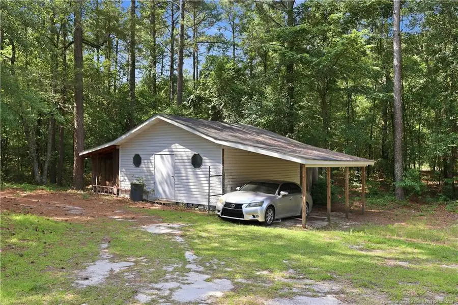 310 Maysville Ln, Hollow, NC 28392 - #3