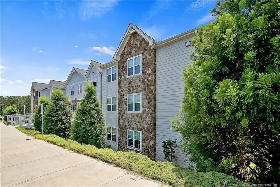 158 Gallery Drive, Spring Lake, NC 28390 - #2