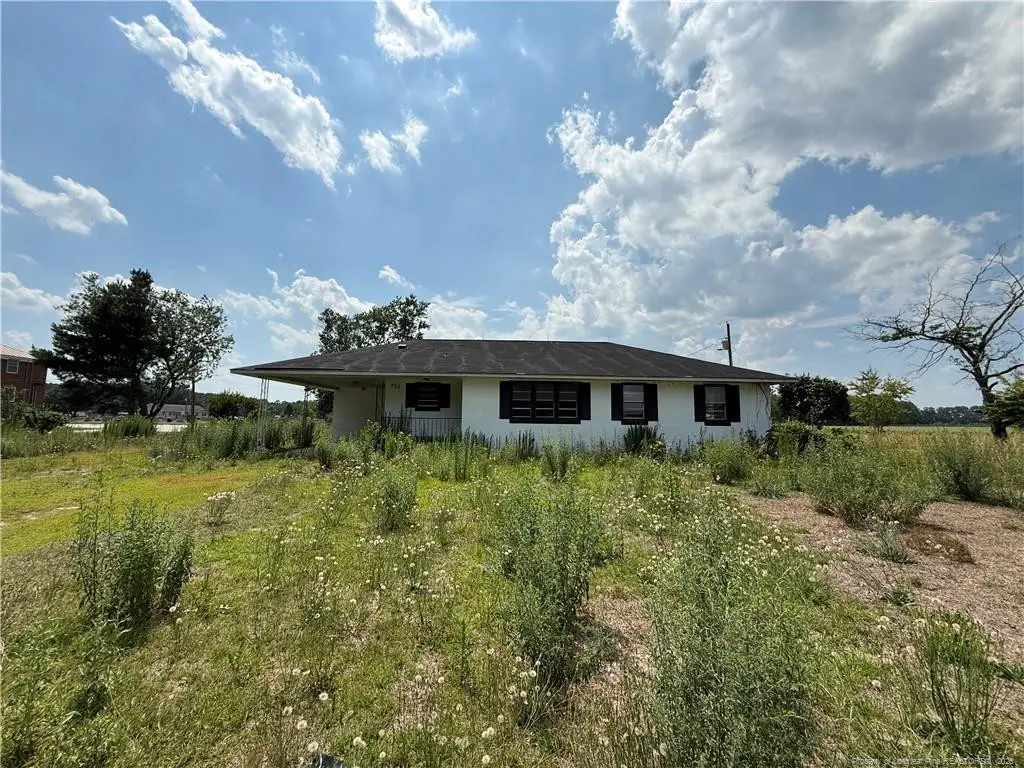 736 Tobermory Road, Fayetteville, NC 28306 - #1