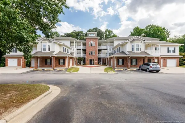 824 Sage Creek Lane, Fayetteville, NC 28305
