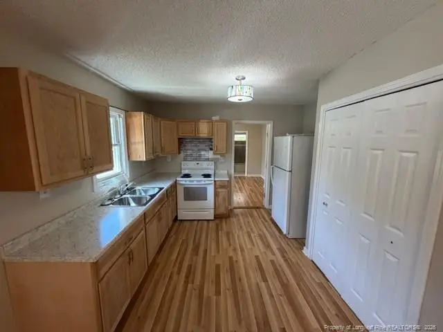 208 Scarborough Street, Spring Lake, NC 28390 - #3