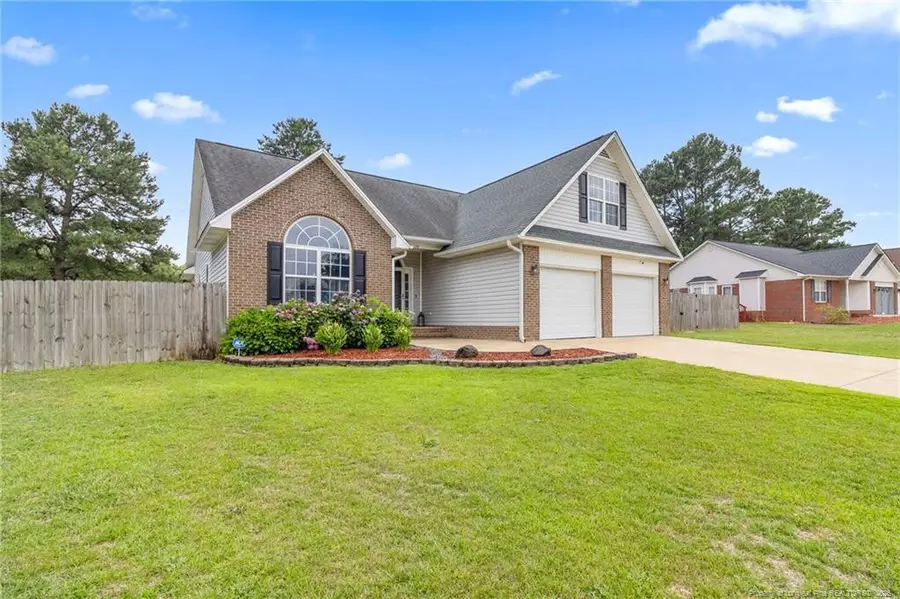 116 Woodbine Drive, Raeford, NC 28376 - #3