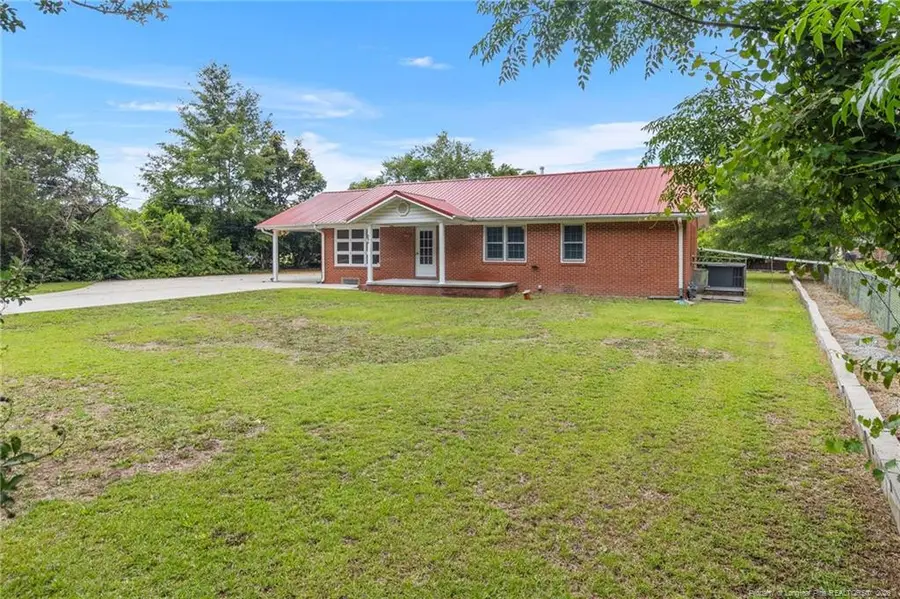 344 S 4th Street, Saint Pauls, NC 28384 - #2