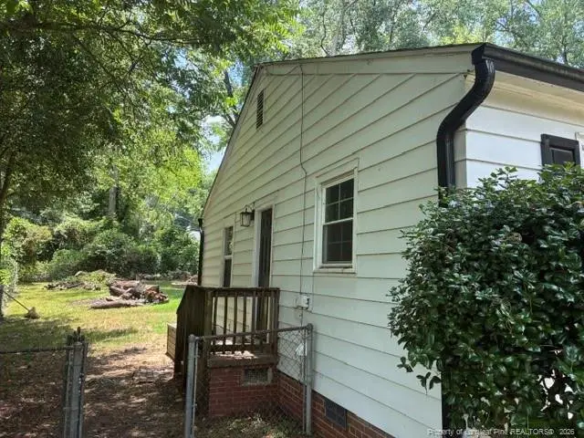 210 Brookwood Avenue, Fayetteville, NC 28301 - #3