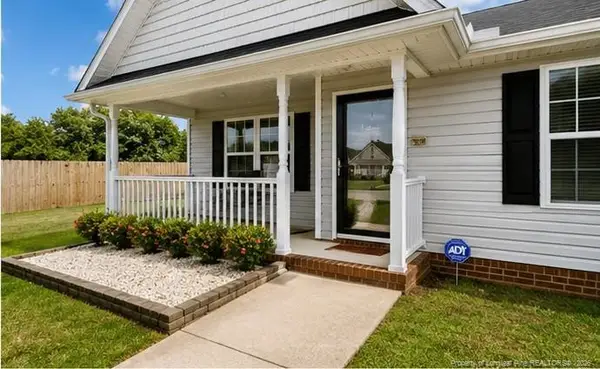 122 Middle Court, Raeford, NC 28376