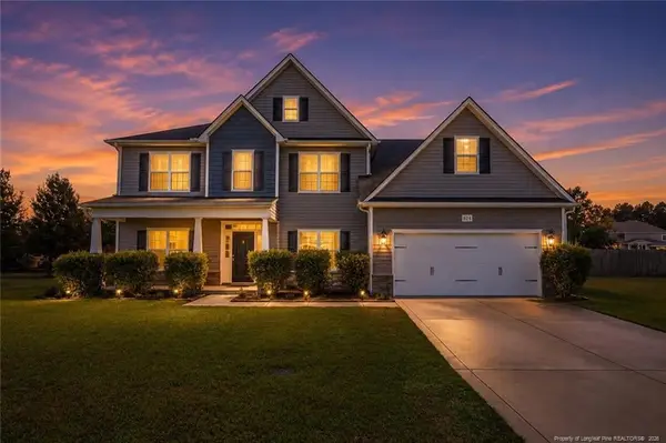 6613 Planters Row Drive, Hope Mills, NC 28348