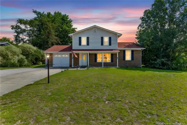 6870 Beaver Stone Drive, Fayetteville, NC 28314