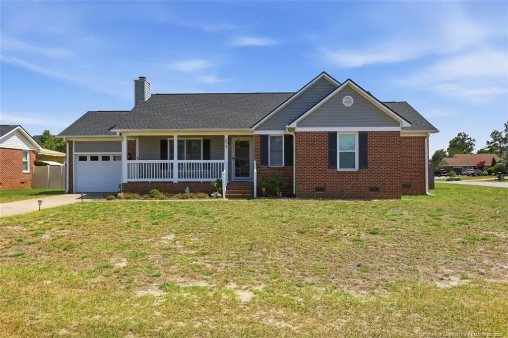 627 Sunnybrook Drive, Hope Mills, NC 28348 - #1