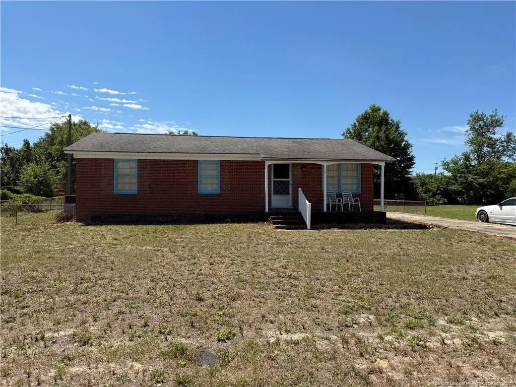 504 Eva Circle, Spring Lake, NC 28390 - #1