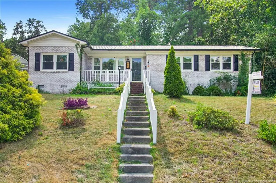 805 Shadowlawn Drive, Fayetteville, NC 28303 - #2