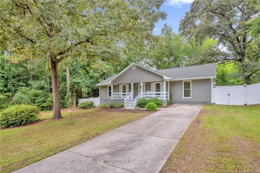 162 Oakridge Avenue, Spring Lake, NC 28390 - #1