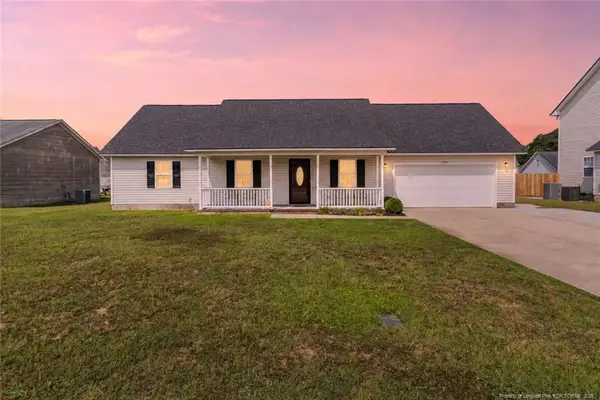 1516 Belews Creek Lane Lane, Fayetteville, NC 28312
