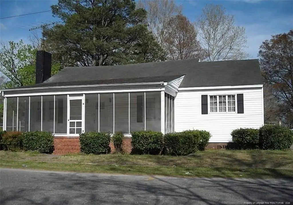 209 S Morro Street, Fairmont, NC 28340 - #1
