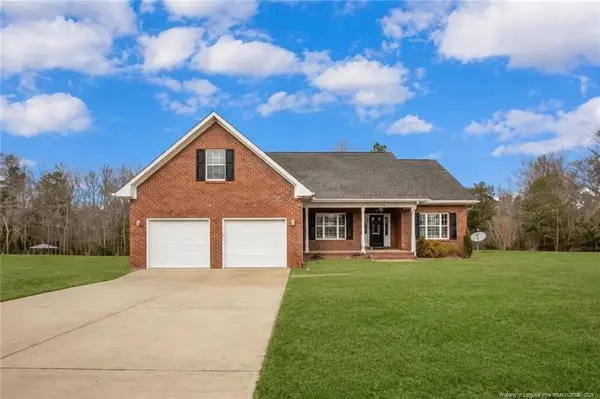 6980 Glynn Mill Farm Drive, Fayetteville, NC 28306