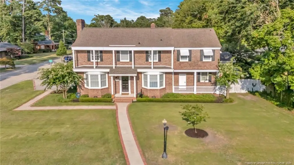 1706 N Chestnut Street, Lumberton, NC 28358 - #1