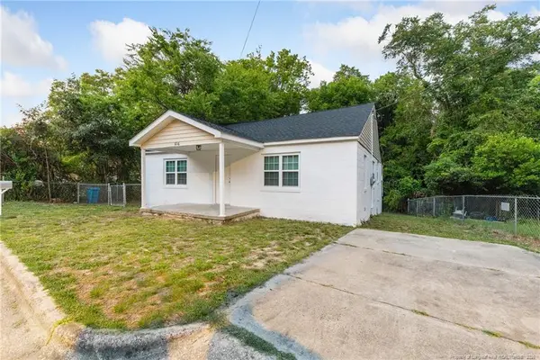 816 Silk Lane, Fayetteville, NC 28301
