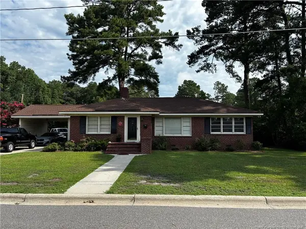 704 W 27th Street, Lumberton, NC 28358