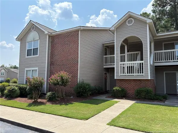 676 Bartons Landing Place, Fayetteville, NC 28314