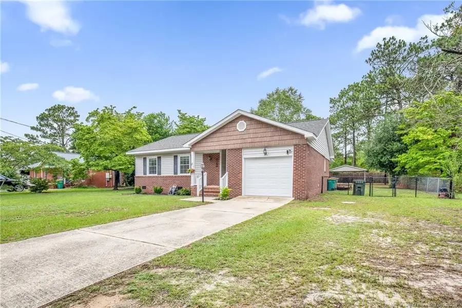 5870 Hunting Ridge Road, Hope Mills, NC 28348 - #2
