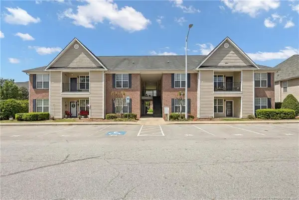 2641 Mcarthur Landing Circle, Fayetteville, NC 28311